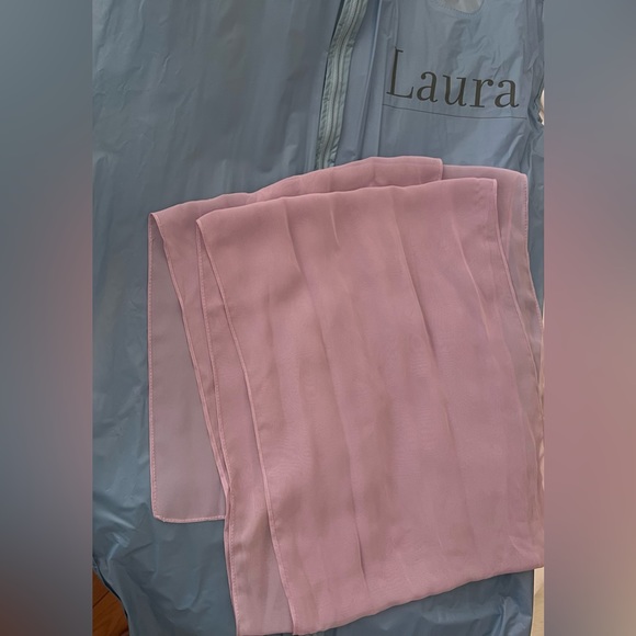 Fitted flattering dress in size 4- dark lilac color - Picture 6 of 6